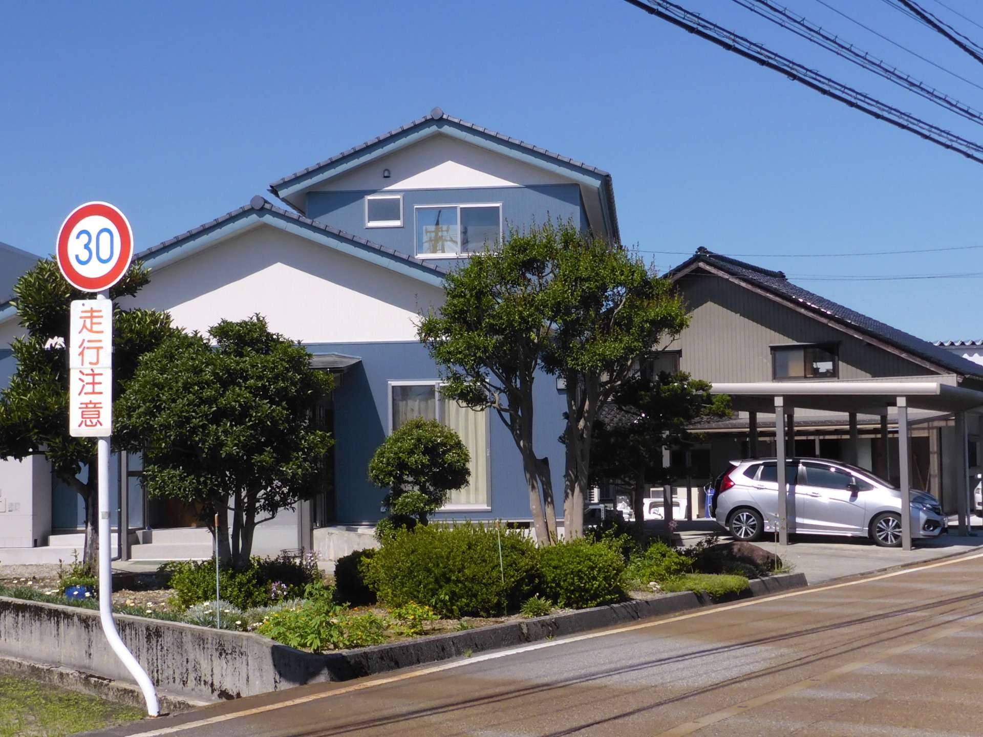 富山県の二世帯住宅のリフォーム完成